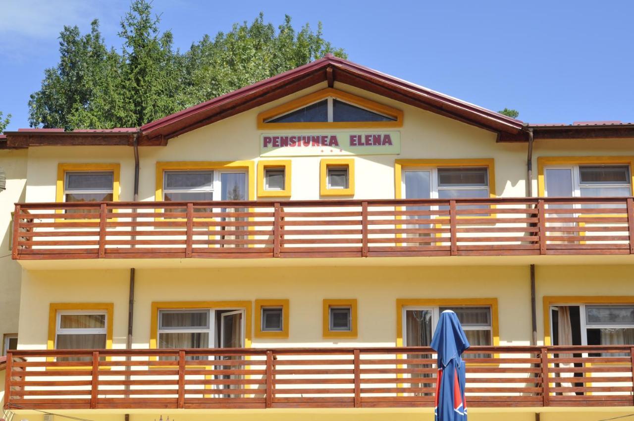 Pensiunea Elena Soveja Exterior photo
